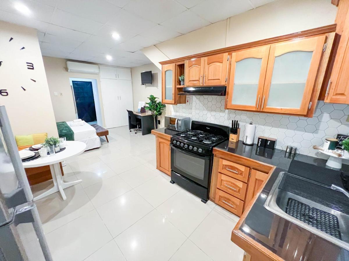 Stacys Place #4 Studio Apartment Port of Spain Exterior photo